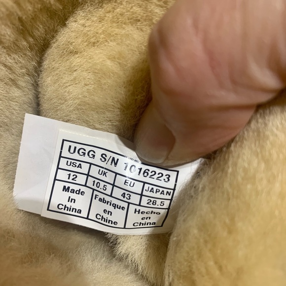 UGG Chestnut Classic Short Boot Sz.12 Women Sz.10 Men US 43 EU $190 - Picture 8 of 8